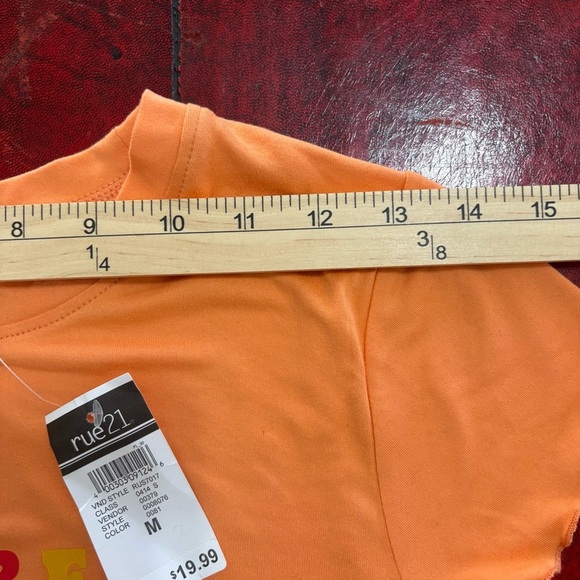 NWT Rue21 “Fire” Graphic Orange Cropped Tee Short Sleeve Ruffled Hem Medium - Picture 4 of 7